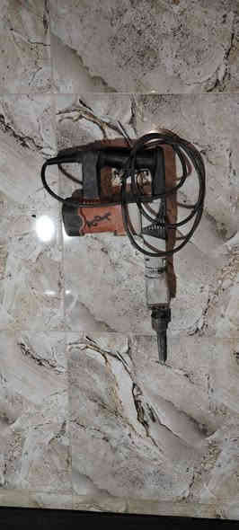 السلام عليكم متاح دريل عدد ٢ وكوسرة عدد ٢مكاني الإسكندرية رقم الهاتف *********** و *********** غير متاح على الفيسبوك
