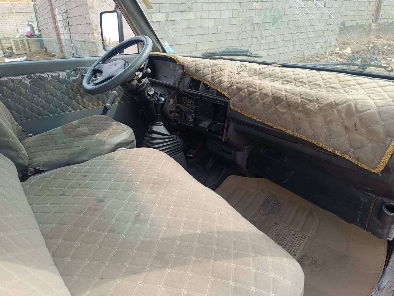 سلام عليكم كيه بنكو جاهزه سياره حلوه مكينه كير حداديه تخم تاير دوشمه جديده باتري سلف كله جديد مديل 92 رقم نكليزي مداور ثاني يوم سنويه ل 29 رقم راعيه مكلف بنشر باقي تفاصيل نتصل وبيك خير وتدلل ***********
