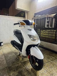 سكنس نثية دراجة مكينة بلادية ما مفتوحة كهربائيات كاملة  سلف هندر كلها ...