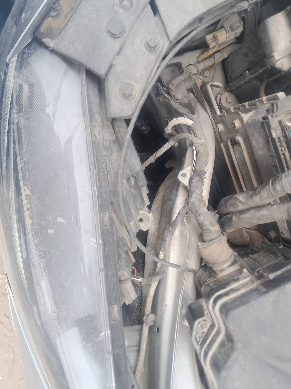 بسم الله الرحمن الرحيم
النتره للبيع 
 .مديل 2023
.حادث بنيد وجاملغ معمرات ليبل واحد صور الحادث مرفقه بصور اكو رصعتين بلقماراه واضحات بصور 
. ماشيه 42
. مكينه 2000
. رقم بغداد بسمي 
. مواصفات النتره 
. بصمه تشغيل عن بعد 
. رادار جانبي 
. رادار امامي
. رادار تحديد مسار 
. مثبت سرعه 
. مانع انزلاق 
. تشغيل عن بعد 
شاشه ملتسقه
كشنات تدفاء
سعره 145
عنوان بغداد الدوره 
***********
