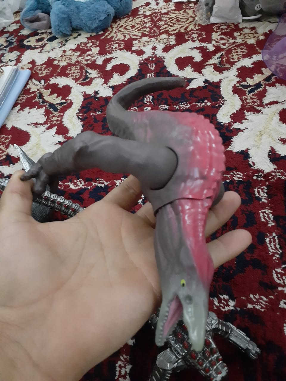 كودزيلا بهذا الجمال والقوة ثلاث قطع  سعر 26 الف وتوصيل مجاني ***********
