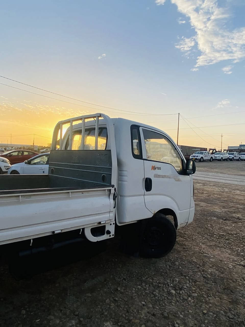 تحية طيبة
للبيع 
كيا موديل 2013 رقم واسط تحويل مباشر 
كير مكينه حداديه تخم تاير 

العنوان :.واسط الزبيدية
للاستفسار:.

***********
