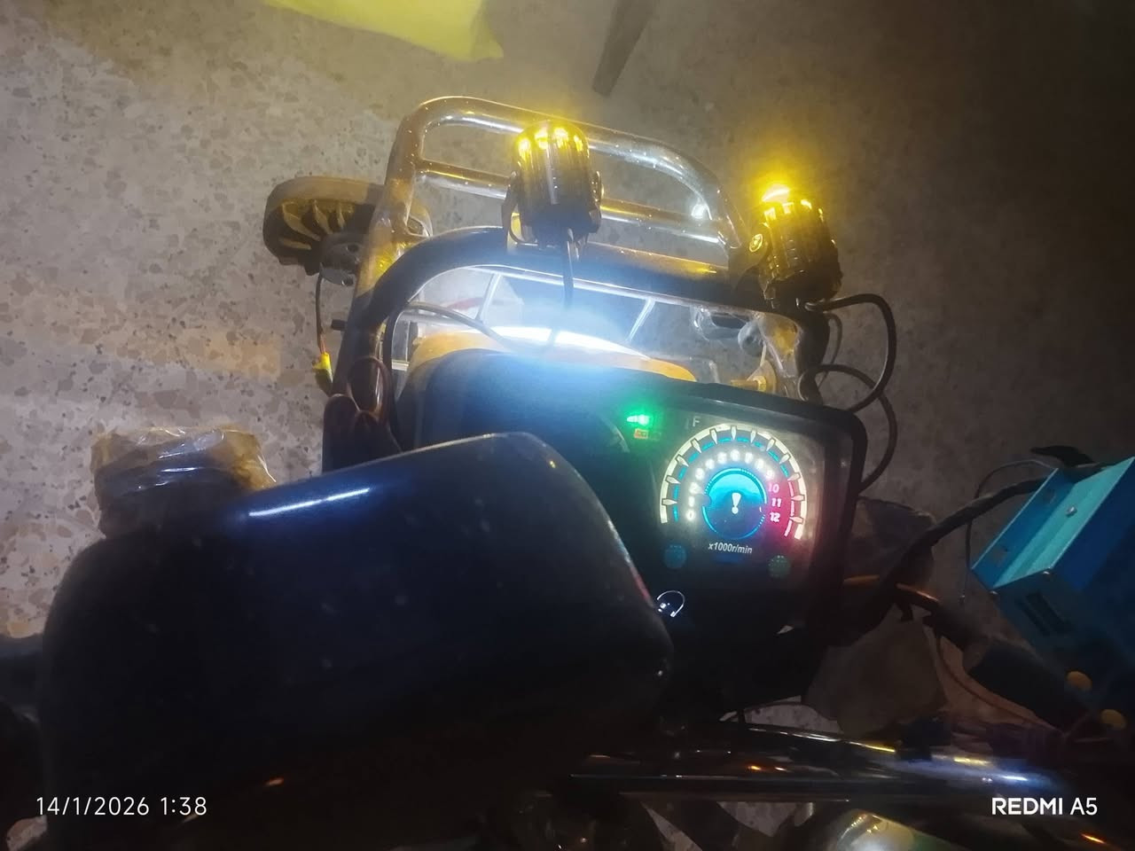 اسلام عليكم من رخصت الادمن دراجه نامه برو موديل 2025نكره سلف تشغيل عن بعد بعز البرد نكره محرك 150كلش نضيفه 5نمر مكاني تكريت ***********
