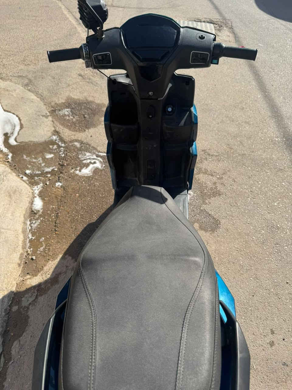 سكنس شحن للبيع
مثل ماموضح كدامك بيها ضربه بسيطه بالمازه بس مامأثره
بطاريات نص عمر دراجه بيها شلعه حلوه وتقفل 70 سرعه 
3نمر وللاستفسار اكثر عل رقم 
*********** 
مكاني بغداد الدوره ابو دشير
