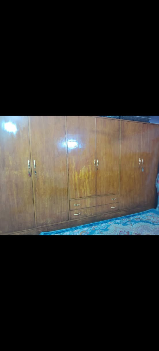 السلام عليكم من رخصة المسؤليين
عندي كنتور للبيع 6 ابواب مثل مدا تشوفون كُلش نضيف وداخولة كولها نضيفه


**إذا كنت صاحب هذا الإعلان وتريد حذفه لأي سبب، رجاءا أرسل رسالة إلى الدعم الفني**