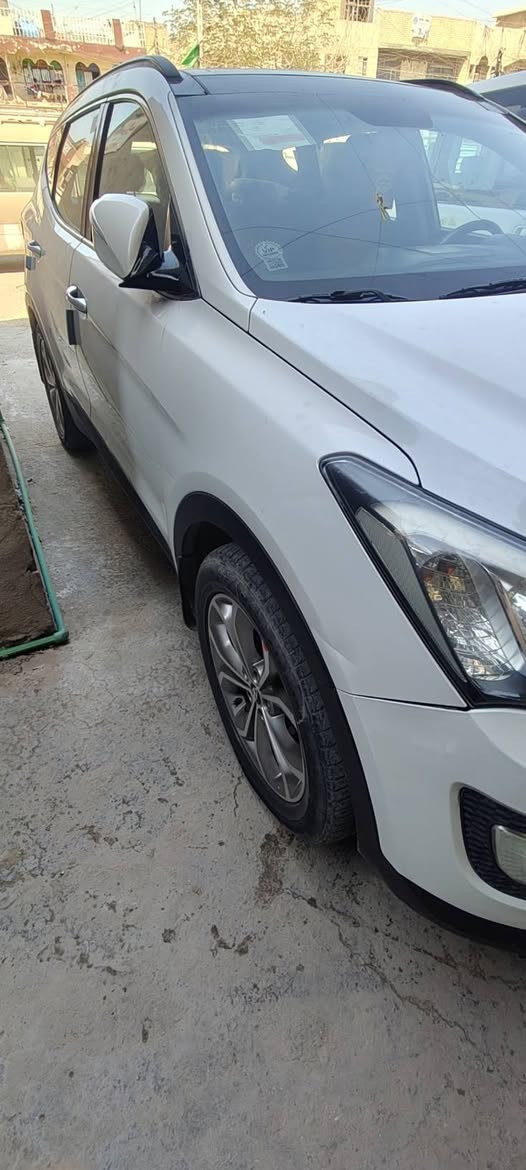 💢سنتافيا 2014 
💢وارد خليجي فول موصفات لمتد 
💢محرك 3300 المرغوب 
💢رقم بغداد باسمي 
المواصفات 
🌀 بصمه 
🌀رادارات امامي خلفي جانبي 
🌀كشنات جلد 
🌀تدفئه بالكشنات 
🌀تدفئه بالستيرن 
🌀فور ويل 
🌀مري شفط
🌀سلايد رووف بانوراما 
🌀ثلاث انظمه قياده 
🌀سايد بريك كهربائي
وبعد بيه مواصفات 
💢السياره ماشية 90 حقيقي
💢مكان السياره بغداد البنوك بشارع المدارس 
💢***********
