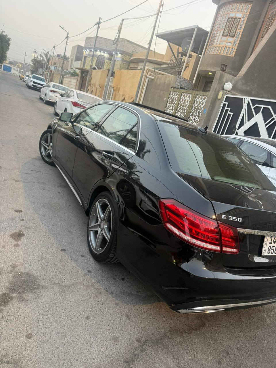 مارسدس E350
2016 وارد امريكي 
سياره جاهزه حلوه نظيفه 
السعر 220 بيه مجال
للاستفسار التواصل واتساب او الاتصال   
  0787 172 3091
