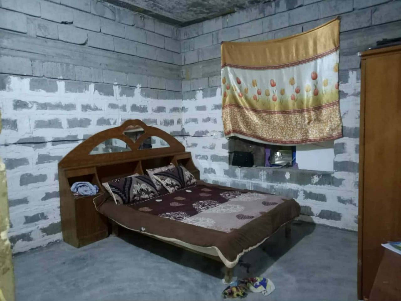 دار للبيع 💥 
مساحة 200➖
الموقع حزيران🇮🇶 قرب جامع الحاجة صالحة 🕌
السعر 50ل💵لمزيد من المعلومات الاتصال بالرقم ☎️ 
***********او مراجعه مكتب جنة الفردوس2
