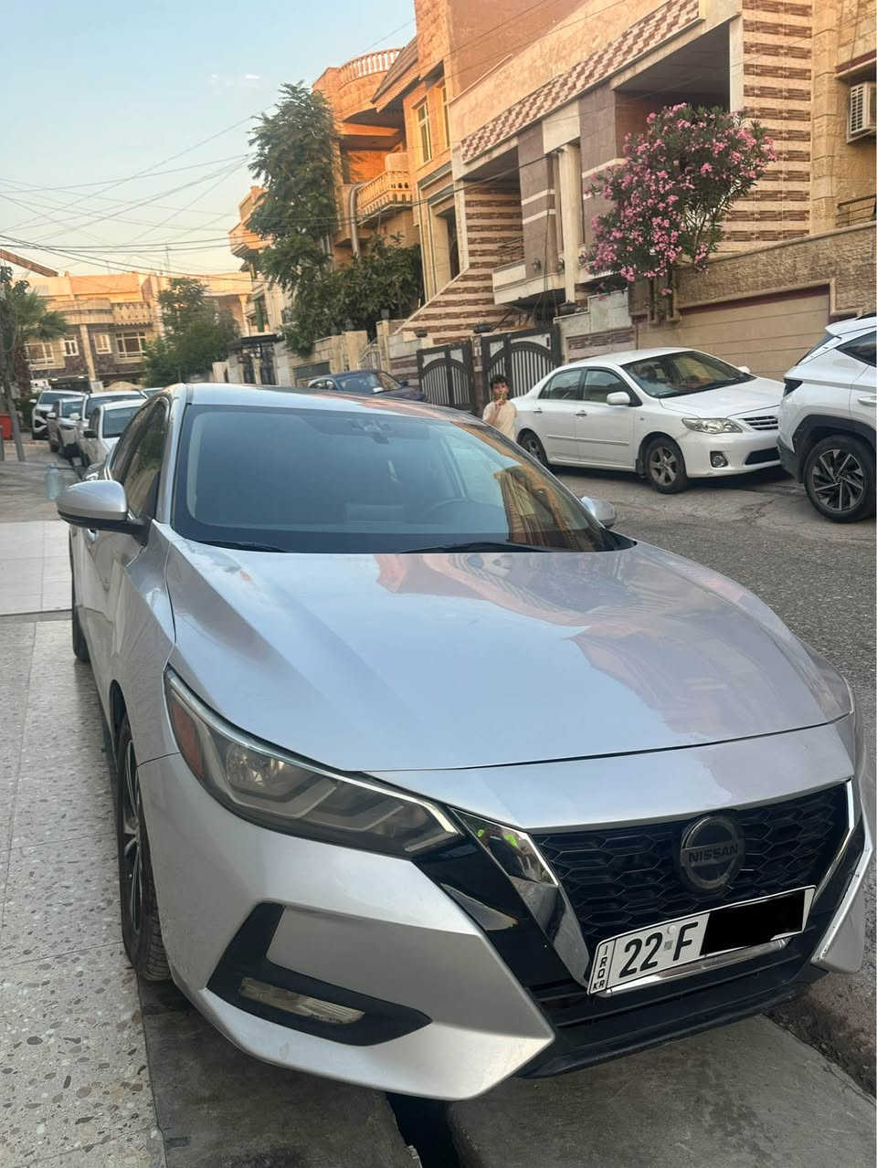 نيسان سينترا موديل 2020 پينج پارچه وه نيو هه يه ارباك شان سكان تقيه مكينه و هه موو به شه رته سنوي ساليك ماوه سياره خاوين و جوانه ٦٠ مايل رويشتيه چوار طاي نوى تازه م لو به ستايه 1200000 يه ك مليون و دووسه د هه زار غرامه ى له سه ره سعرى 115 ورقه و مجال شوين هه ولير رقم موبايل *********** أربيل, العراق
