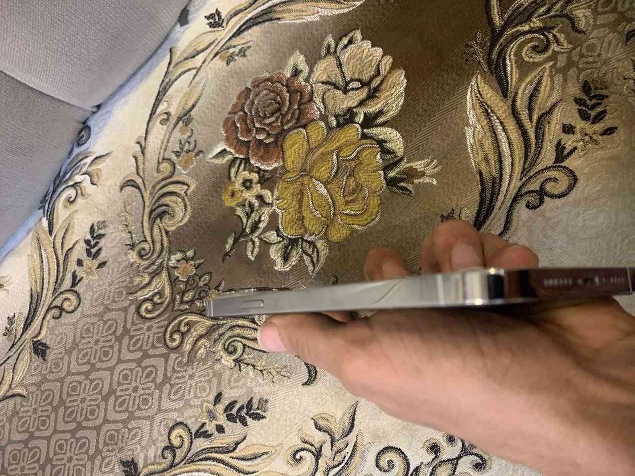 السلام عليكم ايفون 13برو ماكس شرق اوسط نسخت اليابان  جهاز دبل خط الجهاز نضيف حيل حيل شوفت عينك بل صوره وبل واقع احله من الصوره الجهاز ذاكره256 بطاريه 97لامعلايه ولاشي وين ميعجبك افحص جهاز حيل نضيف السعر 750 وبي مجال بسيط اذا موشراي لاتراسل ولاتكسر بلجهاز دور وذا لكيت احسن منه اخذه بلاش مكاني بابل القاسم ***********
