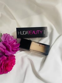 هدى بيوتي • مكياج