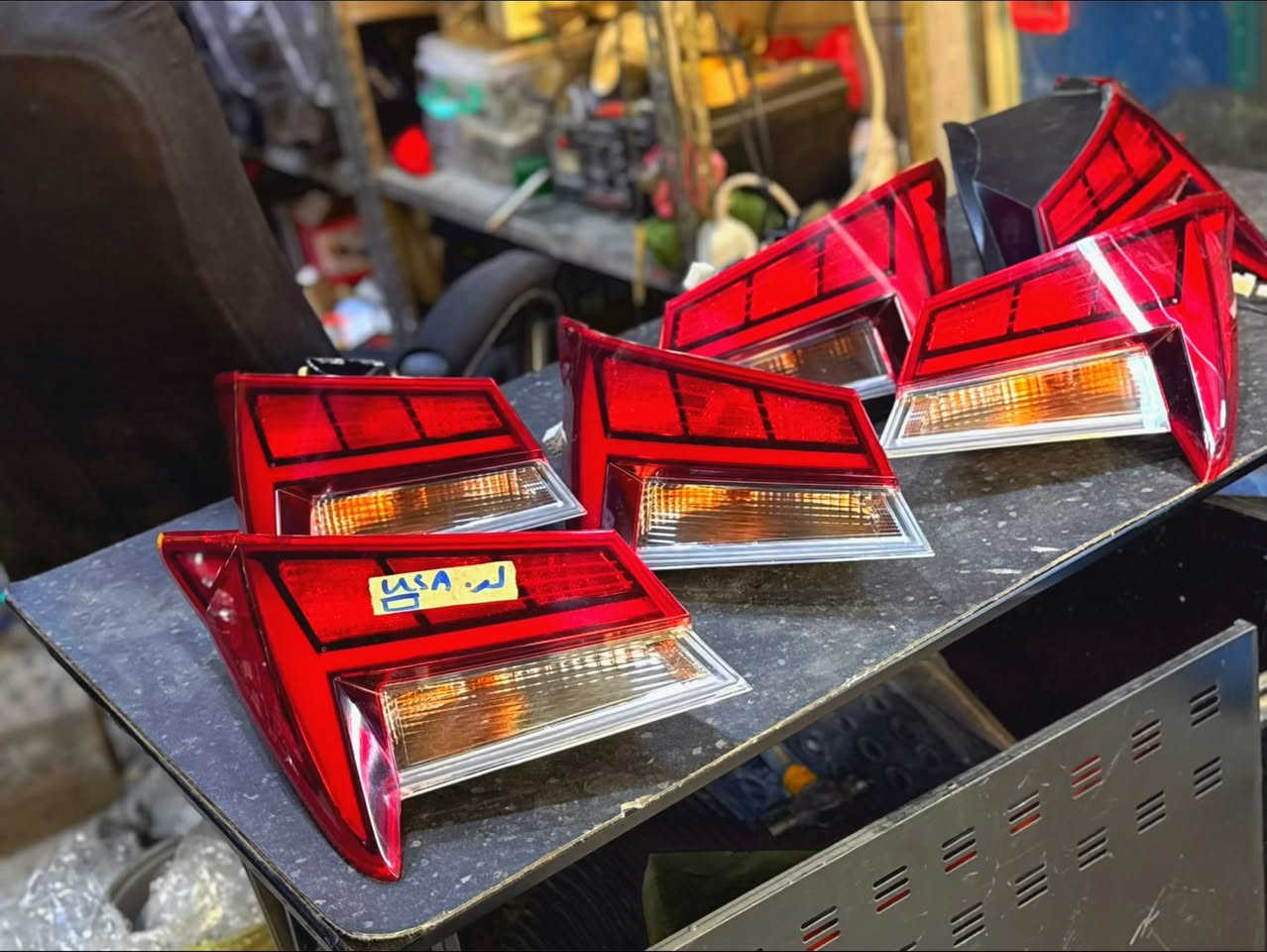 🇺🇸🇺🇸🇺🇸🇺🇸🇺🇸تم توفر بك لايت
***********
لايت /بك لايت / مرايا جانبيه /لجميع انواع السيارات الكوري 
الأمريكي
النترا 2022/2023/2024/2021
أمريكي
اصلي
(اصلي)
العنوان
سوق بغداد/ شارع النضال القصر الأبيض /معرض الحاج ابو لؤي
***********
للاستفسار واتساب
يوجد توصيل جميع المحافظات...
