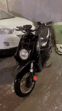 سكنس جبلي الدراجه مصارلها هواي نازله من الرمبه  عليه تزويد خارجي من بر...