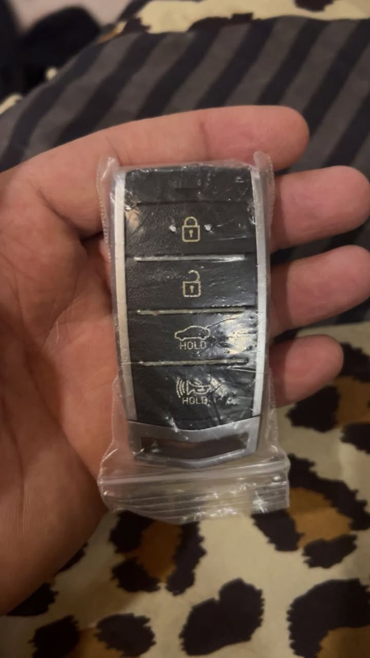 بصمة اصلية للبيع مال جنسز G70
***********
