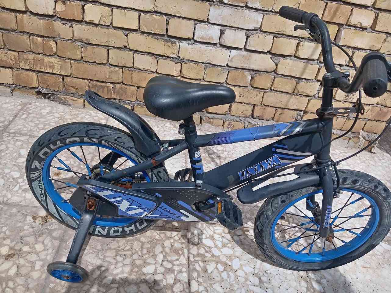 السلام عليكم بايسكل 16 للبيع كامل من اي نقص السعر 35 و بي مجال مكاني بغداد الشعب سبع قصور
*********** متواجد واتساب
