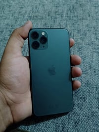 آيفون 11 برو • ٢٥٦ • شاشه مكسوره
