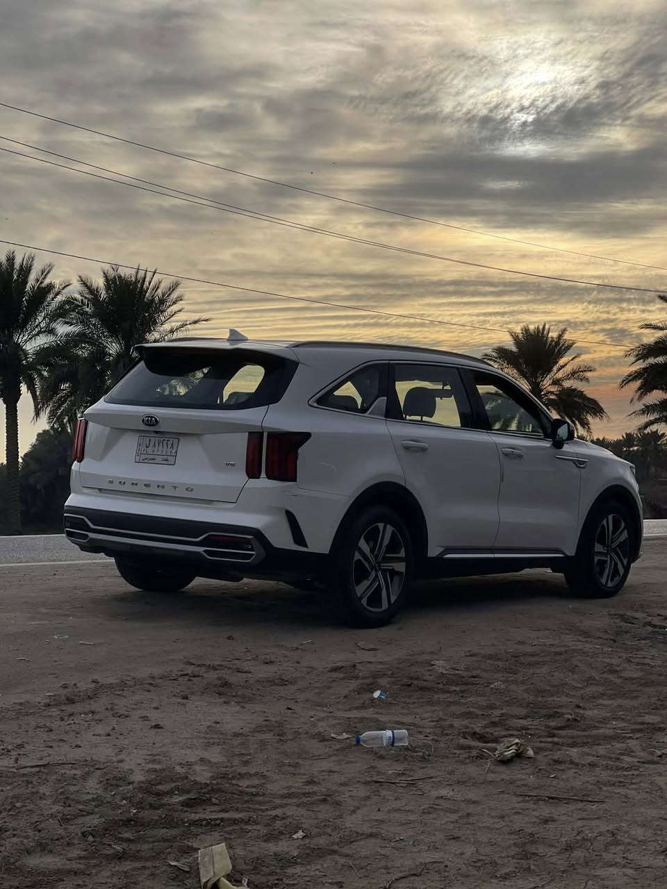 سلام عليكم سياره سورنتو للبيع مديل 2021 مكينه 6 سلندر 7 راكب بيه باردموضح  بلسونار مكينه كير مكفولات للاستفسار الاتصال ***********
