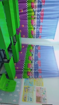 ميز • كرسي دوار • للمعلمات