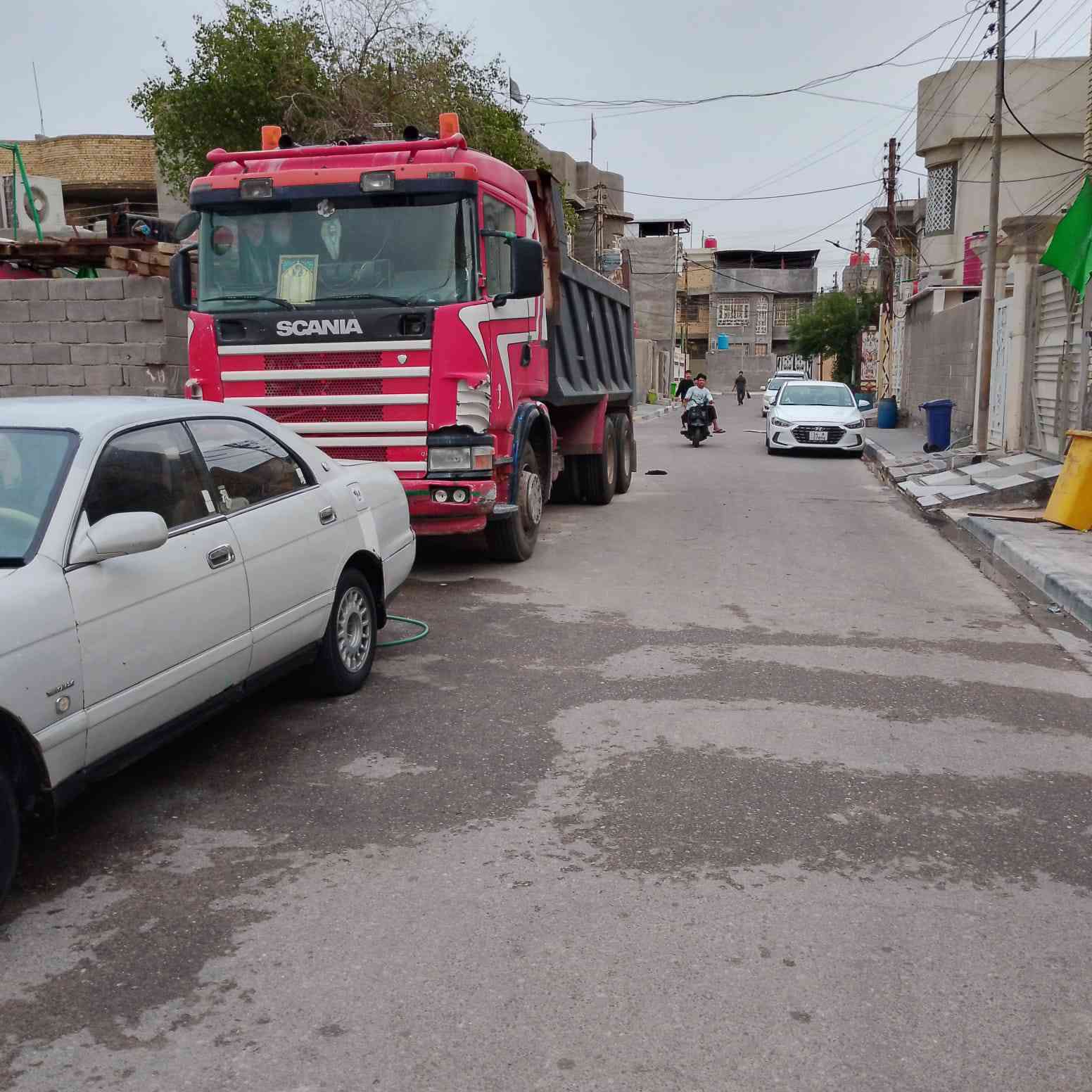 السلام عليكم
للبيع سكانيا قلاب مجموعة فراشة خفيفة 
تايرات جدد مكينة وكير جدد سيارة جاهزة 
رقم بصرة انة مكلف بالنشر هذا رقم راعيها 
***********
