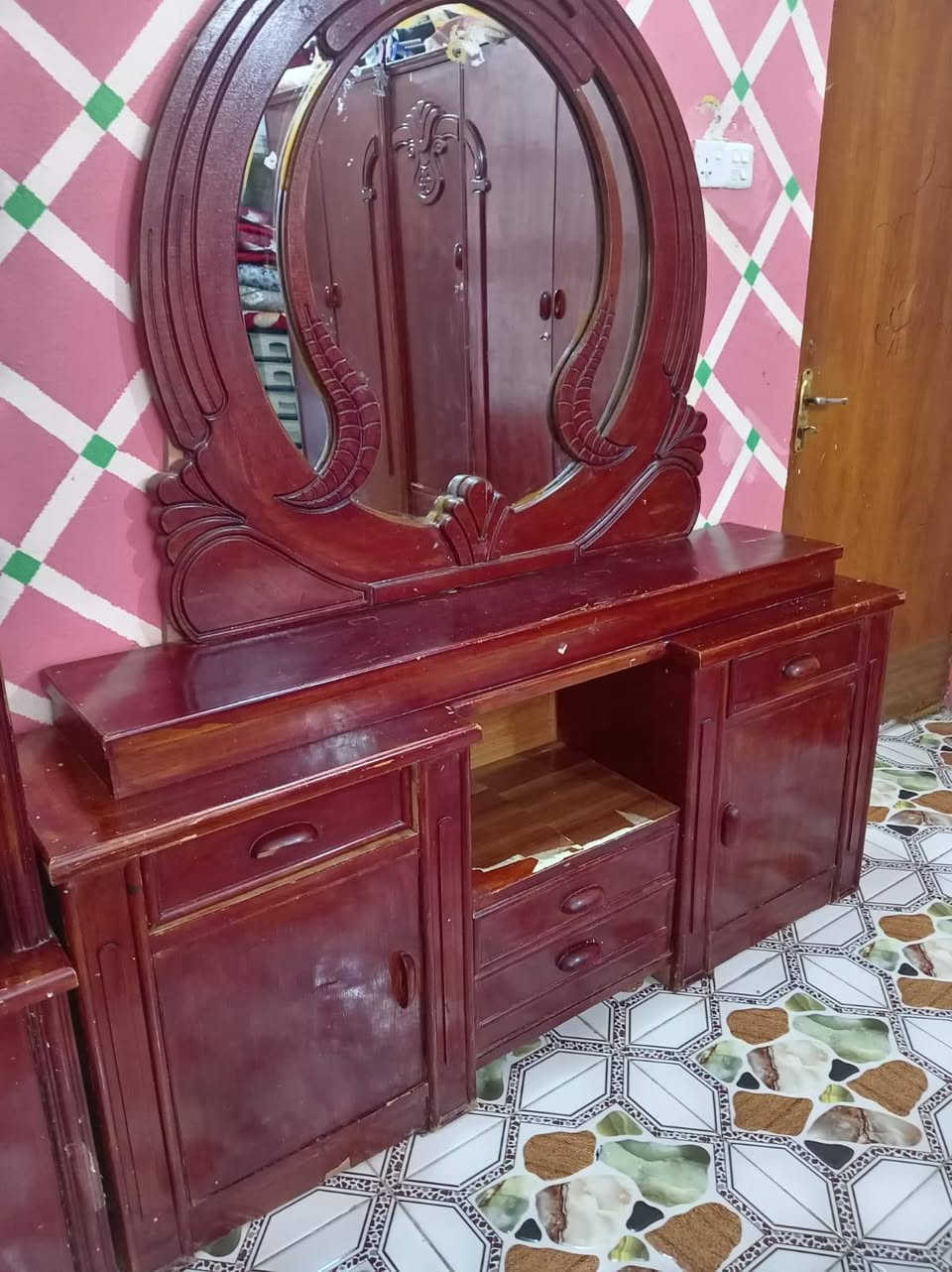 ملحقات كامله مال غرفة نوم داخلي وخارجي صاج مع السفنجه مالته الضغط العالي السعر 200قفل


**إذا كنت صاحب هذا الإعلان وتريد حذفه لأي سبب، رجاءا أرسل رسالة إلى الدعم الفني**