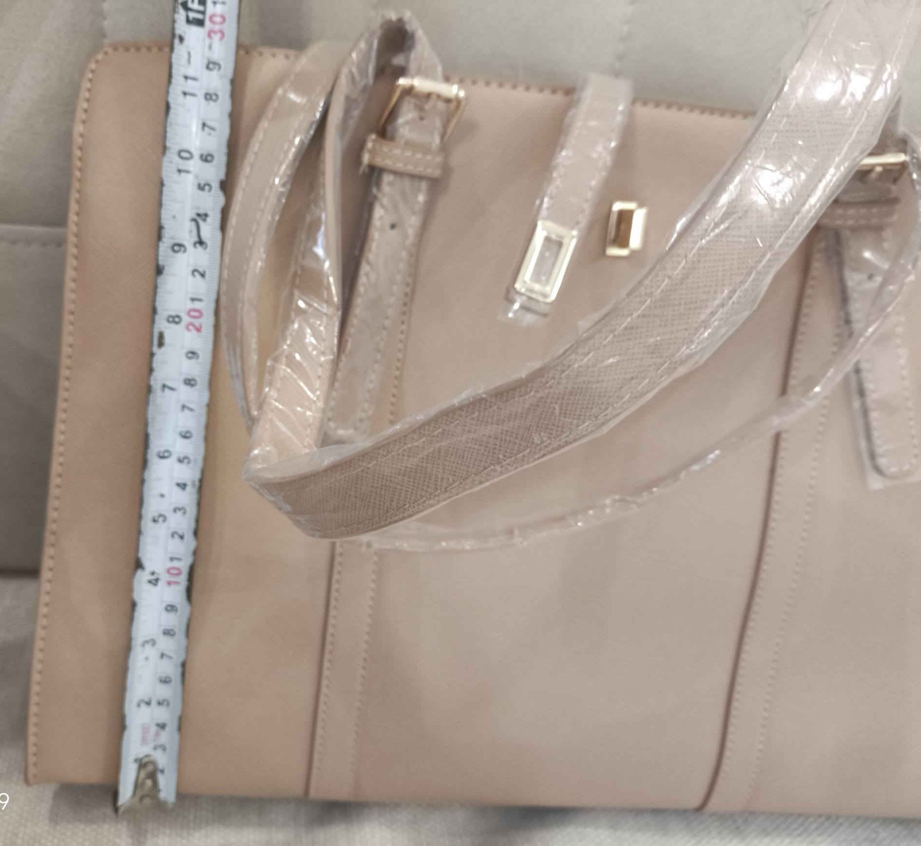حقيبة 💼 جلد كوالتي عالي قياساتها كما موضحة بالصور 
ب٢٠


**إذا كنت صاحب هذا الإعلان وتريد حذفه لأي سبب، رجاءا أرسل رسالة إلى الدعم الفني**
