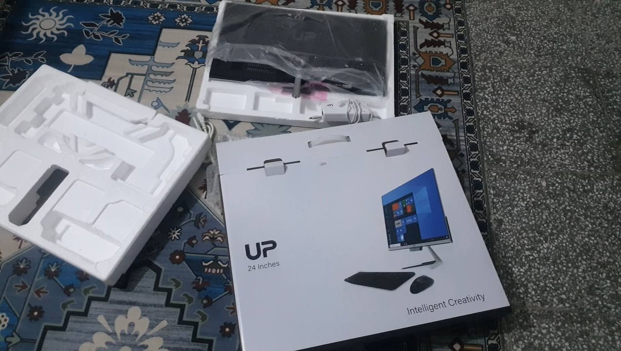 سلام عليكم 
متوفّرة عندي حاسبة جديده  ماركة Up كارتون شاشة + كيس داخلي (All in One)، جديدة 100% ما مستخدمة  تمام 🔥
• المعالج: Intel Core i5-7200U — سرعة 2.50GHz
• الرام: 8GB
• الدقة 4k
• النظام: Windows 10 Pro – إصدار 22H2
• البنية: 64-bit
• الجهاز قطعة وحدة (شاشة + هاردوير داخلي)

مناسب لـ: دوام، مكاتب، دراسة، نت، برامج 
كلش حلوه وسريعه 
عنواني بغداد الخطيب
***********
