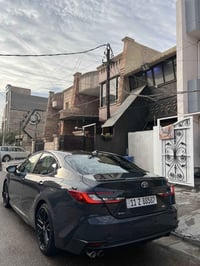 كامري 2025 SE دخول جديد كامله بدون نقص رقم بغداد بسمي هايبرد بانزين فو...