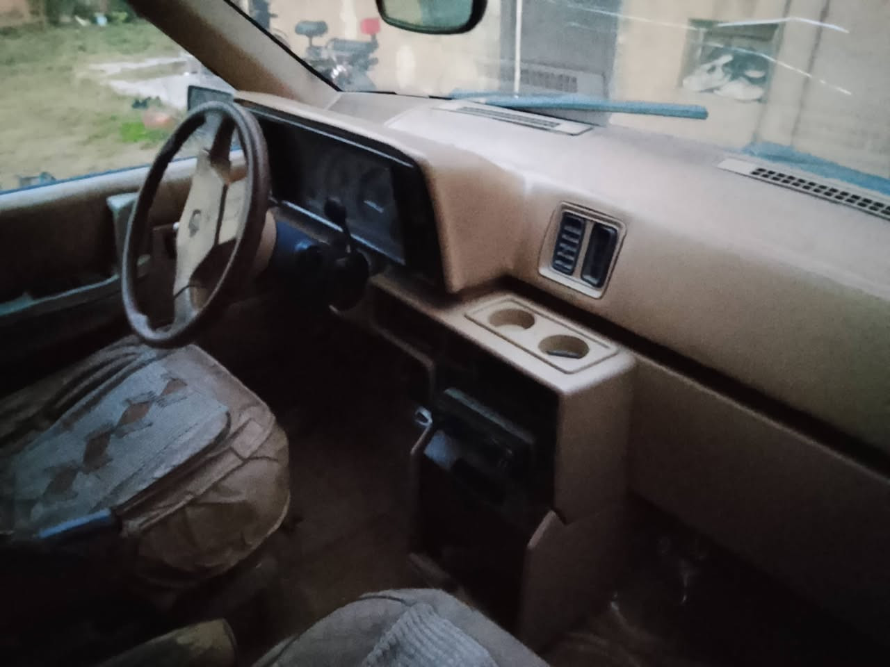 للبيع سياره لايزر موديل 89 رقم صلاح الدين الماني 
السنويه لحد سنة 2028
الستفسار وسعر السياره 
اتصل على رقم
***********
