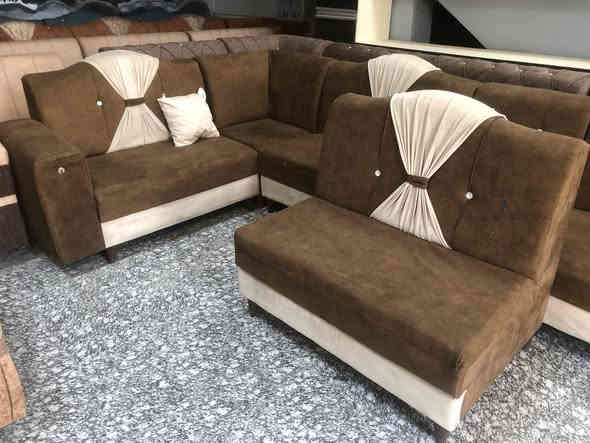 ديوان مستعمل ٢٠ مقعد 
السعر ٤٢٥ الف 
مجمع الضحى مقابل دائرة كهرباء المسيب 
***********
