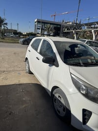 بيكانتو موديل 2020 بيه صبغ بابين  وباب بارد  سعره 90 وبيه مجال  077139...