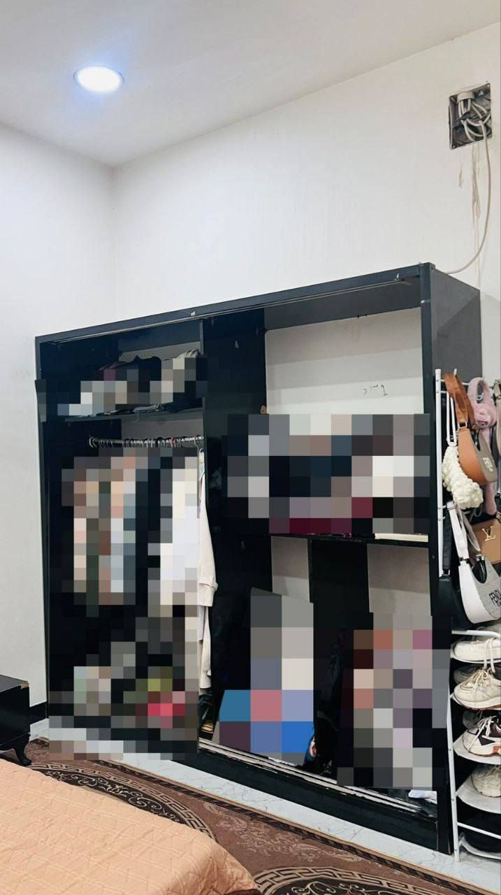 غراض للبيع مكان حي الحسين شارع الخدمي سياج الامن القومي


**إذا كنت صاحب هذا الإعلان وتريد حذفه لأي سبب، رجاءا أرسل رسالة إلى الدعم الفني**