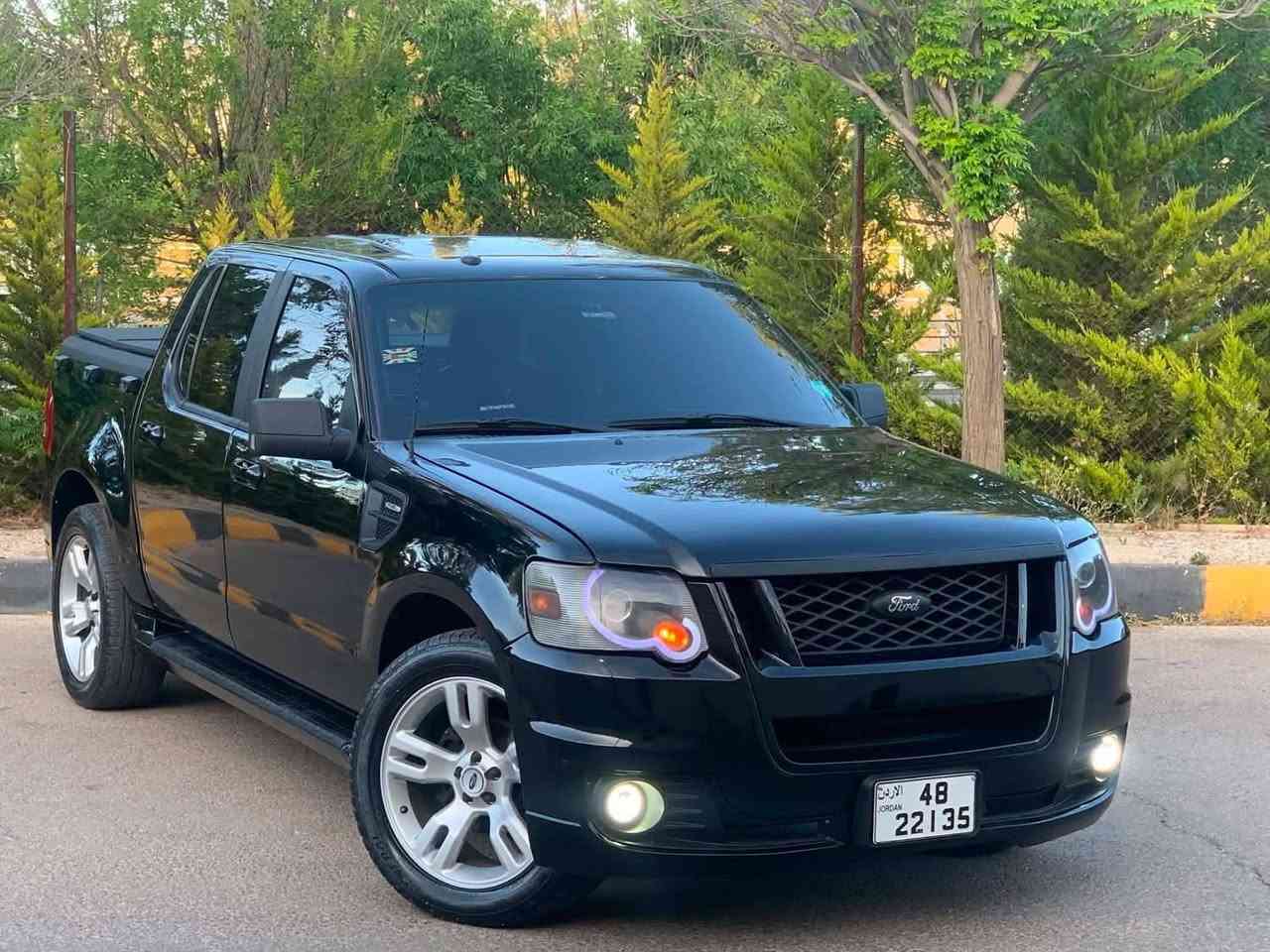 FORD EXPLORER ADRENALINE 2010
فورد اكسبلورر ادرلانين 2010

 الفحص:فحص كامل

 

لون أسود ملكي 🖤

✨ المواصفات:

▪️ محرك قوي واعتمادي(4600cc)

▪️ جير أوتوماتيك ناعم

▪️ دفع رباعي AWD

▪️ شاشة  متعددة الاستخدام

▪️ نظام ملاحة وكاميرا خلفية

▪️ حساسات خلفية

▪️ فتحة سقف 

▪️ جلد فاخر مع تدفئة 

▪️ مقاعد كهرباء مع ذاكرة

▪️ نظام صوت ممتاز

▪️ إنارة LED كاملة

▪️ جنطات رياضية أدرينالين

▪️ تكييف ممتاز أمامي وخلفي

السعر:6950 قابل للتفاوض 

للاستفسار:0775997715


**إذا كنت صاحب هذا الإعلان وتريد حذفه لأي سبب، رجاءا أرسل رسالة إلى الدعم الفني**