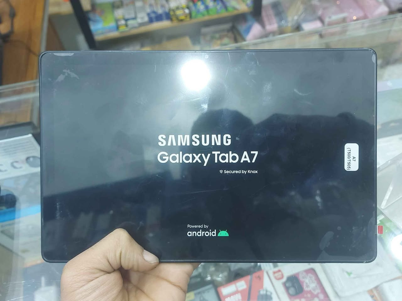 تاب a7 سامسونك 
ذاكره ٦٤ 
مستبدل شاشه اصليه 
السعر ب١٠٠ 
ملحقات شاحنه وسماعات
توصيل متوفر بغداد, العراق


**إذا كنت صاحب هذا الإعلان وتريد حذفه لأي سبب، رجاءا أرسل رسالة إلى الدعم الفني**