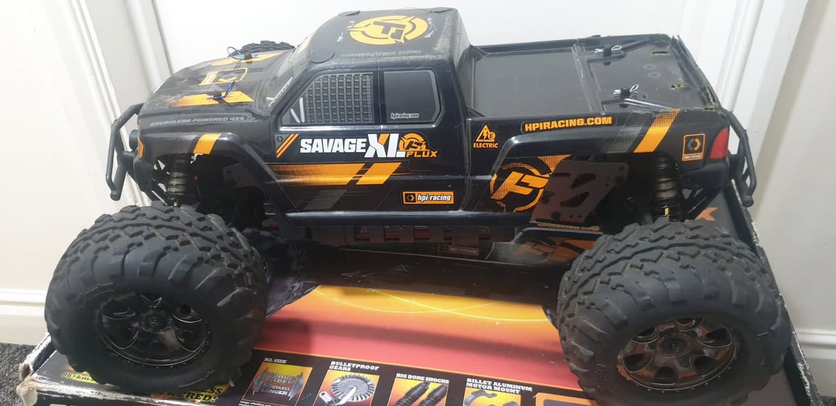 Hpi savage Flux XL 1/8
بمليون و 250 
مواصفات جدا عاليه


**إذا كنت صاحب هذا الإعلان وتريد حذفه لأي سبب، رجاءا أرسل رسالة إلى الدعم الفني**
