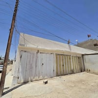 المدائن • ٢٠٠م • ركن بالشارع