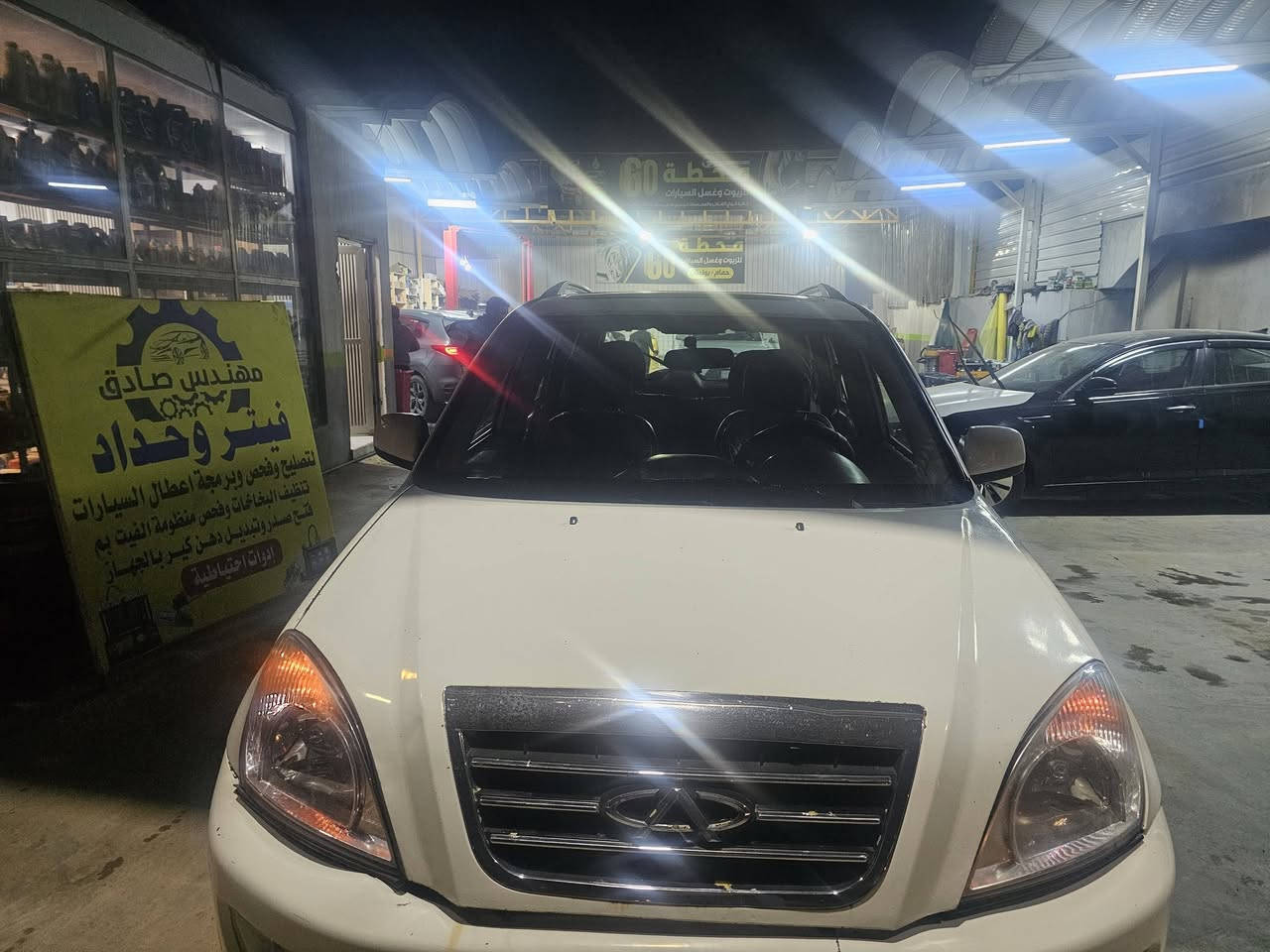 السلام عليكم 
تيكو للبيع 2011 كير ميكانيكي سعر 53 ورقه وبيه مجال بسيط
رقم سيارة  بابل دولي جديد سنويه جديد لل٢٠٣٠
محرك وكير جديد السيارة  ماشي ٩١ الف
تخم تاير مبدل مع الباتري 
عليه حداديه كامله مبدله امامي 
مكان السياره بابل شارع ستين مقابل مطعم ادم 
تفاصيل سياره كله موجود بالفديو 
***********
