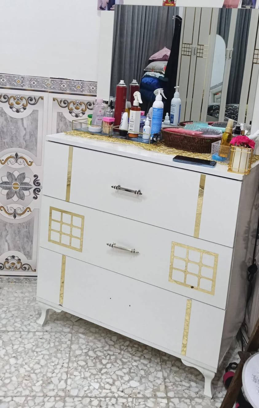 بيع مستعجل 3غرف تركيه استخدام كم شهر فقط مابيهن اي ضرر سعر الغرفه 425وبيهن مجال بسيط عنوان كربلاء حي العامل


**إذا كنت صاحب هذا الإعلان وتريد حذفه لأي سبب، رجاءا أرسل رسالة إلى الدعم الفني**