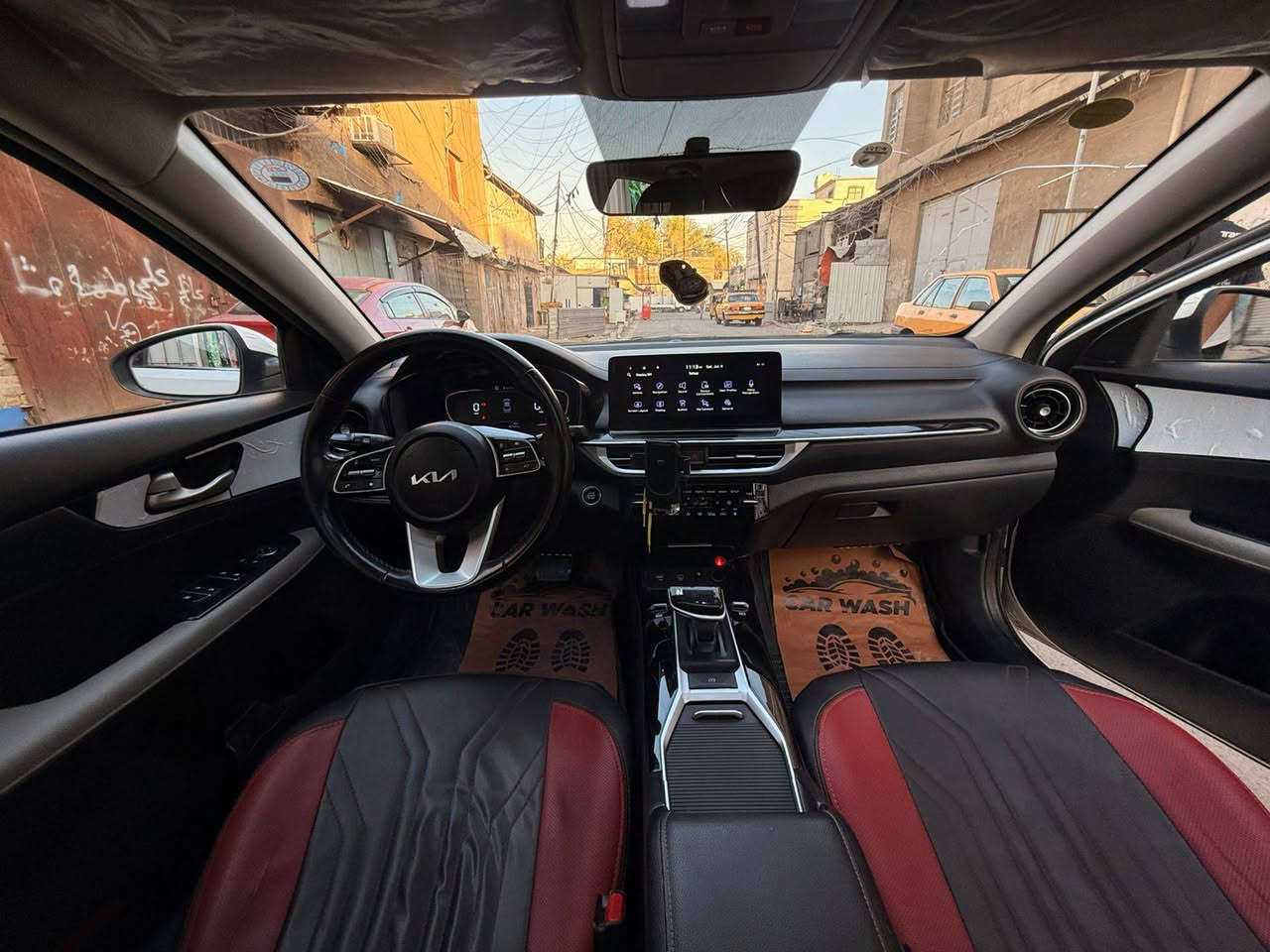 Kia K3 موديل  2022 المرغوب تجميع صيني (فول مواصفات)

كفالة عامة من الصبغ، الضربة، والتبديل ما عدا ( بيها فقط صبغ دعاميه مقدار شبر + الدوسه مقدار شبر  كما موضح في الصور ) + شخطه صغيره في الباب الخلفي الايمن.

الوضعية: السيارة بحالة الشركة، جديدة وماتحتاج مصروف نهائياً (ما عايزة ألف دينار).

الحدادية: 100% وكالة.

التايرات: طقم جديد.

المحرك والمواصفات الميكانيكية : -

المحرك: 1.5 دوش (دبل نوزل).

التبريد: قطعتين (تبريد شاشة) + ثلج ما شاء الله.

المواصفات والكماليات (فئة الفول).

بصمة تشغيل وأبواب.

فتحة سقف.

ماشية42الف حقيقي 

كاميرا محيطية.

سايد بريك كهربائي.

خاصية الأوتو هولد (Auto Hold).

(أشاير مري).

اشاير لكزز متحركه .. فقط بل 2022 تجي.

الكشنات مغلفة جلد ومحمية أصلي.

السعر: ( 135 ) مجال بسيط جدا.

مكاني بغداد / الشيخ عمر.

تريد تحويل مباشر أو وكالة يمك.

التفاصيل واتس ( *********** ).
