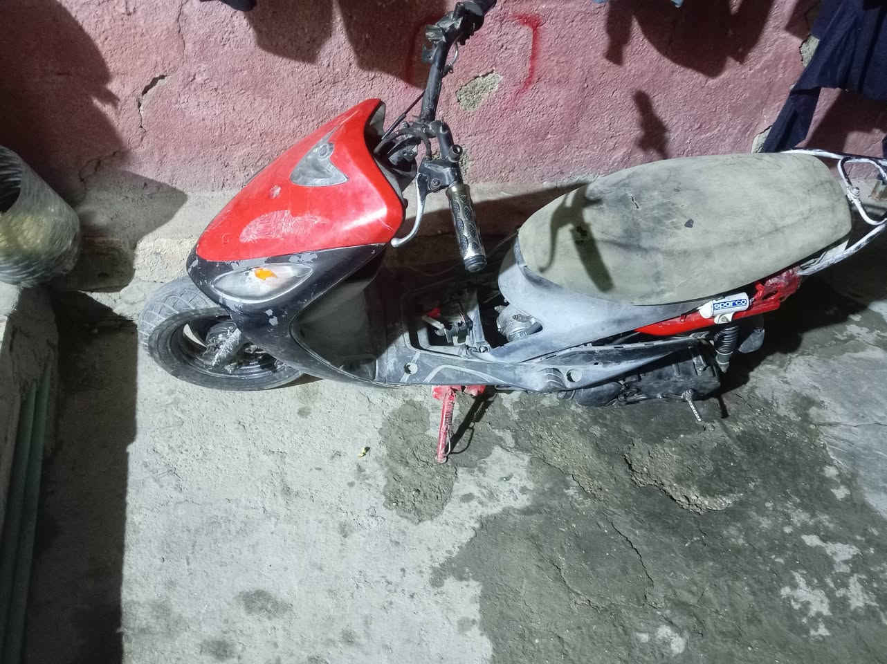 سلا م عليكم ماكس منغولي   كاطعه نار فقط مكينه مامفتوحه صارنصه رياضي كلج الخلفي رياضي  شوفت عينك الدراجه يحتاجها ترتيب   عارضها  ب200وبيها مجال


**إذا كنت صاحب هذا الإعلان وتريد حذفه لأي سبب، رجاءا أرسل رسالة إلى الدعم الفني**