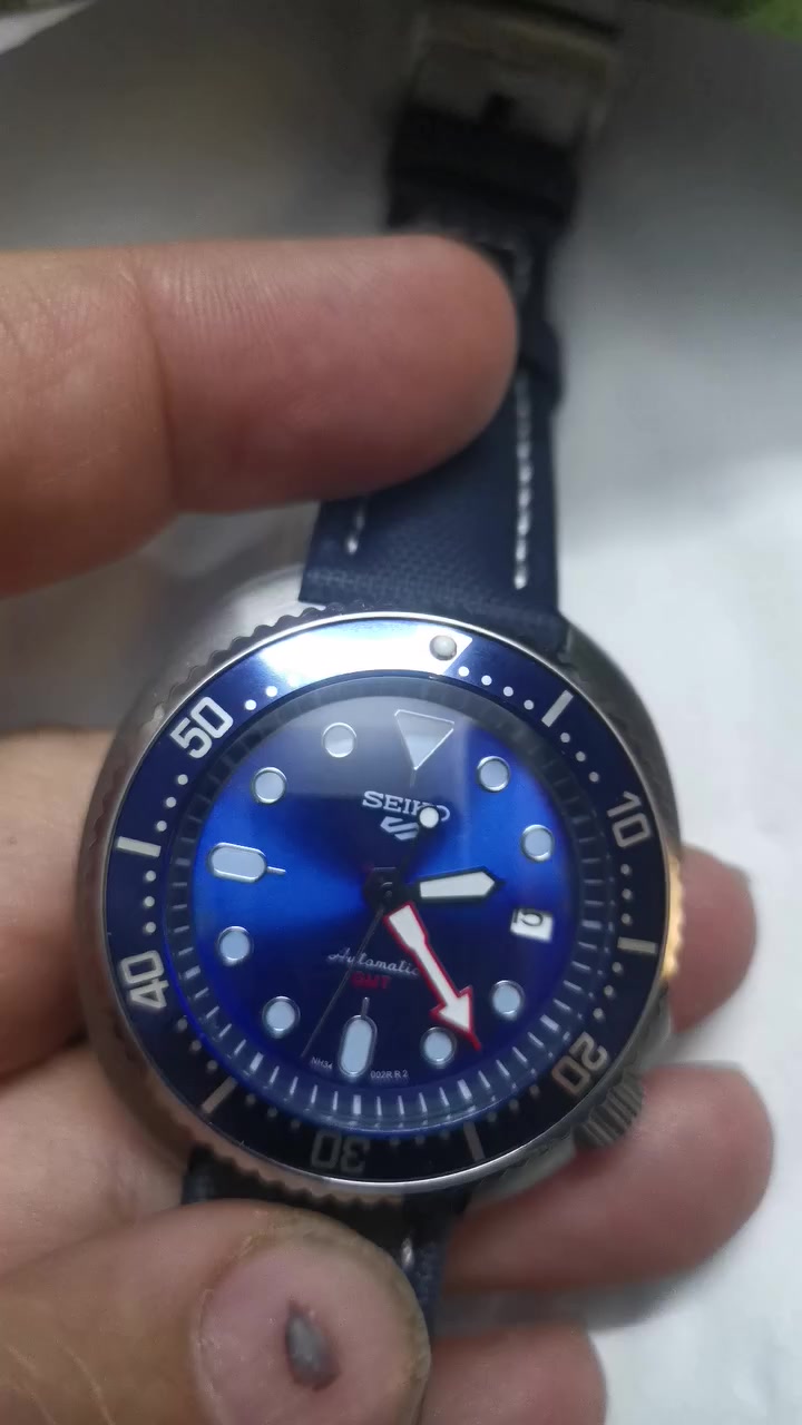 سايكوا سعر مناسب ابيع


**إذا كنت صاحب هذا الإعلان وتريد حذفه لأي سبب، رجاءا أرسل رسالة إلى الدعم الفني**