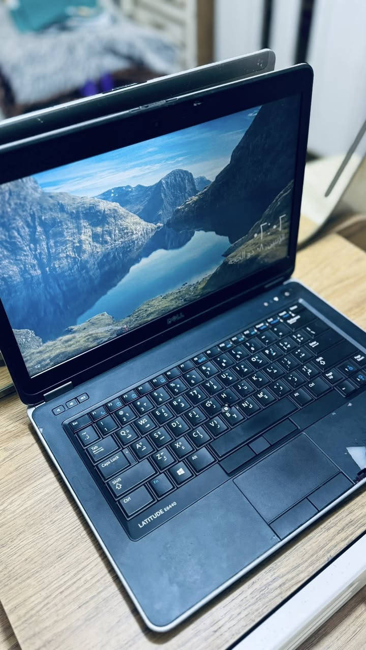 حاسبه للبيع 

Dell E6440
المعالج: i7 جيل رابع M
الهارد: SSD 256
الرام: 8GB DDR5
كارت الشاشة: 2GB خارجي
الكاميرا: HD


**إذا كنت صاحب هذا الإعلان وتريد حذفه لأي سبب، رجاءا أرسل رسالة إلى الدعم الفني**