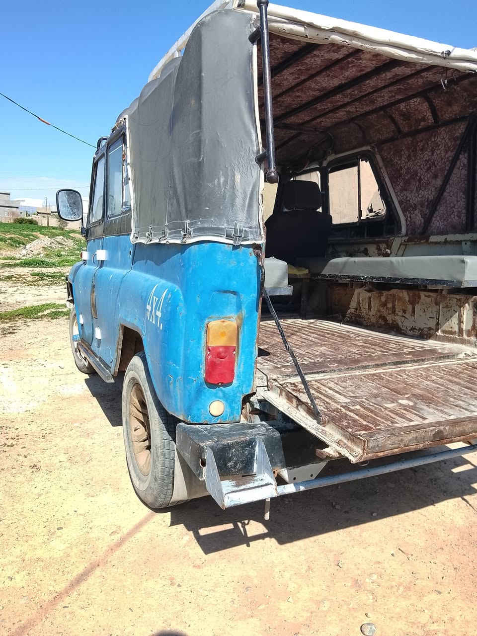 واز للبيع محرك تواي موديل 88 كير عادي 
للأستفسار ***********
