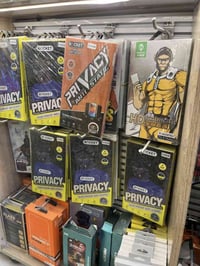 اكسسورات محل موبايلات كامله. حافظات مال اجهزه حديثه ايفون لاصقات اصليه...