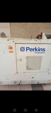 بيركنز • ٢٠ كيفي • نظيفه جدا