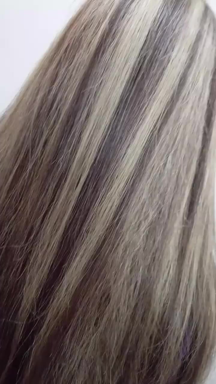 تسريح ومعالجً حسب الطلب  بعد الغسل وشسوار تخصيل صبغ  حسب طلب الزبونات عروض العيد متخلص للحجز  وأتساب ***********
