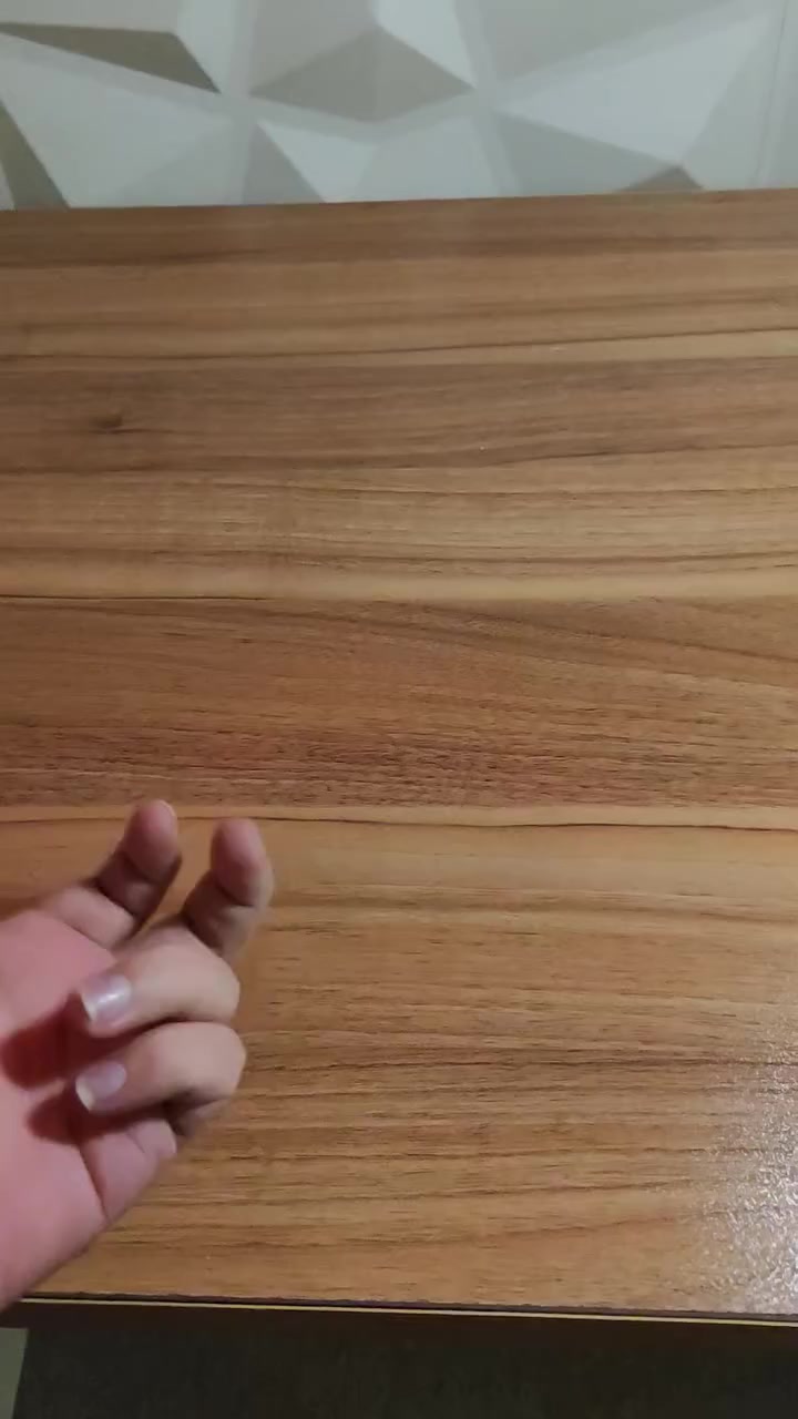 الكرسي انباع اجه الدور للميز ثقيل جدا
مشتري قبل سنة ب 300 الف بتصميم ايكيا ، جان اكو ارخص بس خشب كلاوات ، هذا خشب تكدر تصد بي طائرات B2  المهم السعر 175 الف مكاني نجف تجيني تاخذه واطيحلك سعر الكروة وشرط اركب اوباما مو كوستر حتى تجي براحتك


**إذا كنت صاحب هذا الإعلان وتريد حذفه لأي سبب، رجاءا أرسل رسالة إلى الدعم الفني**