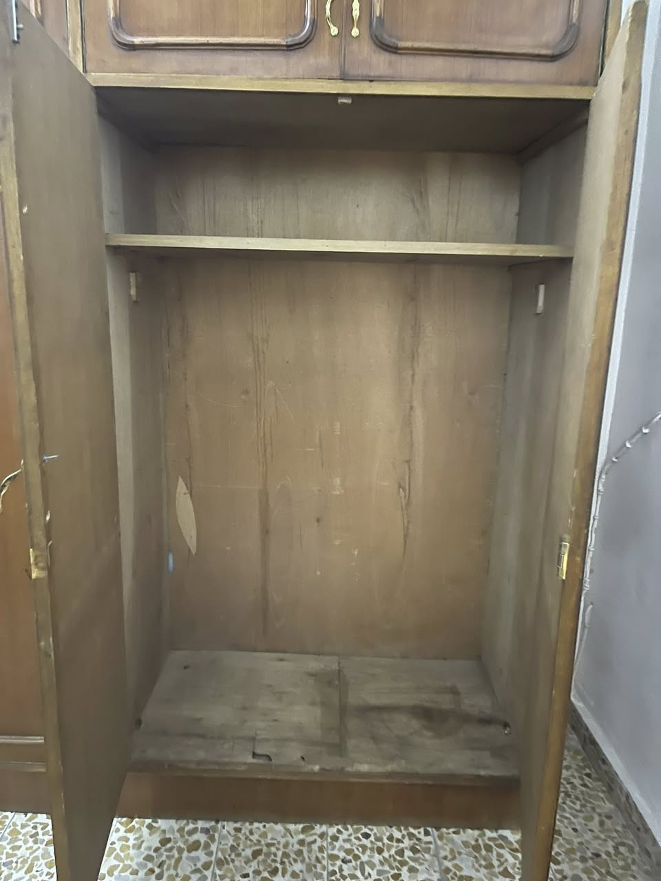 للبيع كنتور بغداد الغزاليه 150 ***********
