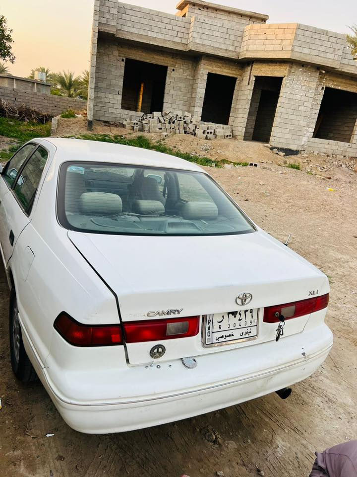 #مكلف_بالنشر
السلام عليكم كامري موديل 99 
رقم نينوى بأسمي تحويل 
محرك مير صدر 
تايرات تخم جديد 
4سلندر
بيها صبغ چاملغ وبنيد بدون دواخل 
سعرها 78 ورقه وبيها مجال 
مكانه صلاح الدين الضلوعيه 
اتصل ***********
