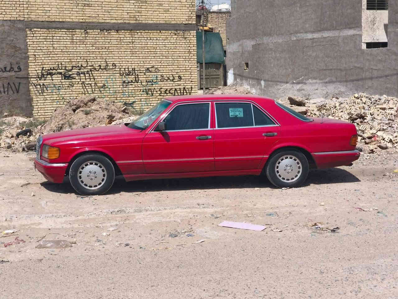 سلام عليكم مارسدس رقم كربلاء مكينه وكير بلاد سيارة نضيفه حيل دواخل جديده بدون حادث صبغ للجماليه موديل ٨٤ بسمي سنويه جديده السعر ٦٥ وبيها مجال بيع فقظ مكاني بغداد. ***********
