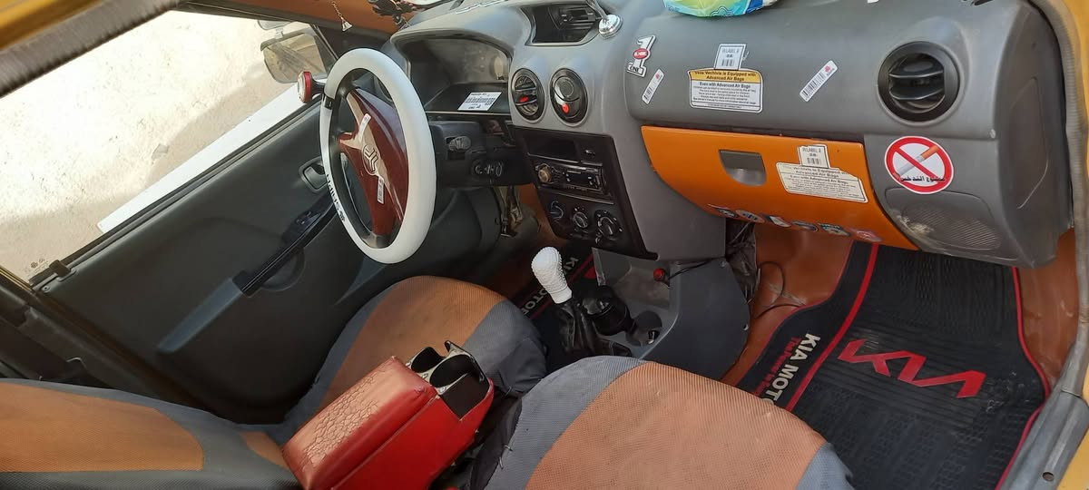 سلام عليكم اخوان سايبات عدد ٢ ثنينهم رقم نكليزي مصفرات هيه و غرامات تحويل مباشر مكينه وكير مكفولات تخم تاير جديد تبريد وحده بس يشتغل والكشر كدامكم سيارات حيل تعبان عليهن ونضيفات وجاهزات كبل للشارع سعر عله ٢٨ الوحده وبيهن مجال مكاني بغداد جسر دياله الجديد ***********
